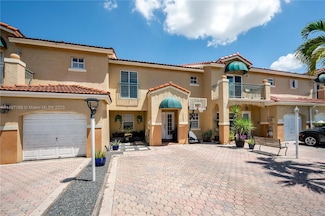 15863 SW 71st St, Miami, FL 33193