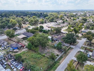 2429 Calvin Ave, Houston, TX 77088