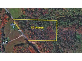 1092 Cinder Rd SE, Carrollton, OH 44615