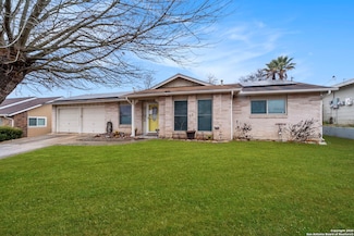 217 Whispering Oaks St, Live Oak, TX 78233