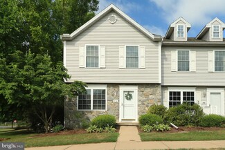 214 Birchtree Ct Unit B1, State College, PA 16801