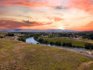 12109 E Ruppert Rd, Benton City, WA 99320