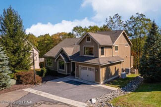 443 Maple Ct Unit 443, Tannersville, PA 18372