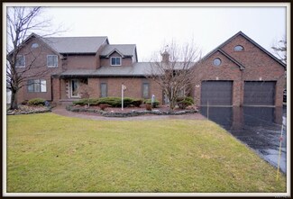 976 Sturgeon Point Rd, Derby, NY 14047