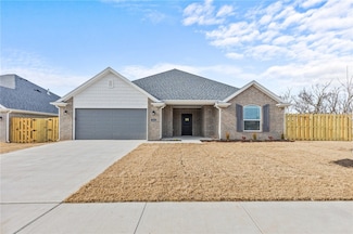 1108 Harvest Ave, Lowell, AR 72745