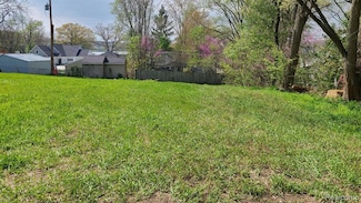 000 Rushview Dr, Hamburg Township, MI 48169