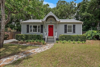 686 Adluh St, Mount Pleasant, SC 29464