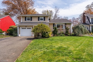 74 Emerald Place, Clark, NJ 07066