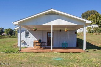 3843 Catewright Rd, Kodak, TN 37764