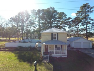 331 2nd Ave, Vanceboro, NC 28586