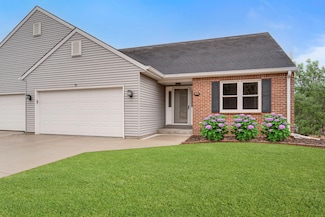 793 Cedar Creek Rd, Grafton, WI 53024