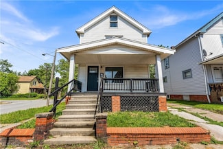 17308 Grovewood Ave, Cleveland, OH 44119