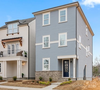 225 Davidson Gateway Dr, Davidson, NC 28036