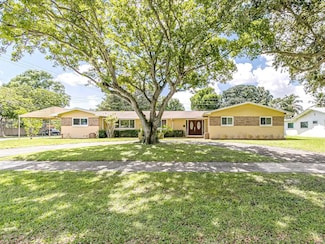 4800 Polk St, Hollywood, FL 33021