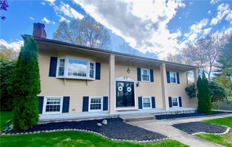 28 Fawn Ln, West Warwick, RI 02893