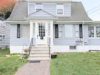 18 Victory St, Bridgeport, CT 06606