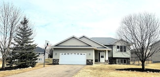 1108 Prairie Ridge Ln, Lester Prairie, MN 55354