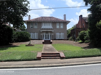 2498 Vineville Ave, Macon, GA 31204