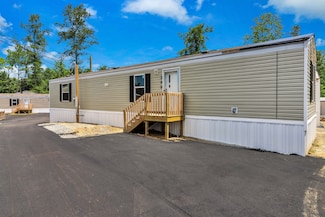 299 Way, Hendersonville, NC 28792