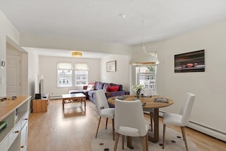 34 Amsden St Unit 2, Arlington, MA 02474