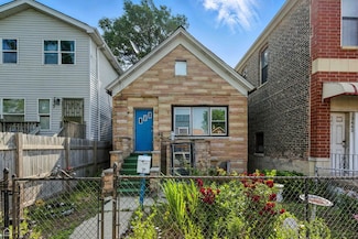 3441 S Ashland Ave, Chicago, IL 60608