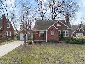 20488 Fleetwood Dr, Harper Woods, MI 48225