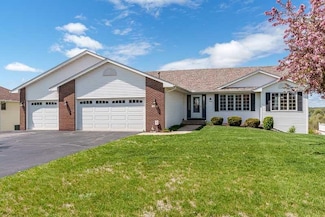 310 Gray Hawk Dr, Machesney Park, IL 61115