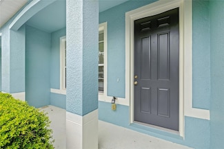 11622 Colony Lake Dr, Tampa, FL 33635