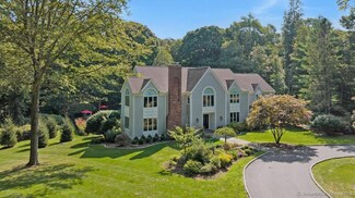 81 Silver Hill Rd, Ridgefield, CT 06877