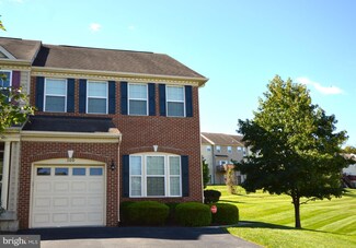 300 Elizabeth Dr, Kennett Square, PA 19348