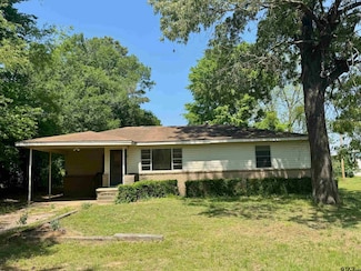 1386 Fm 557, Pittsburg, TX 75686