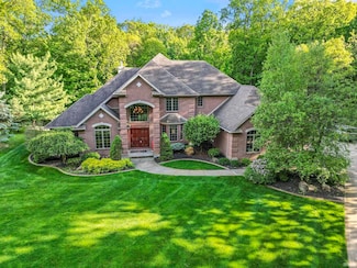 13460 Cedar Creek Heights, Middlebury, IN 46540