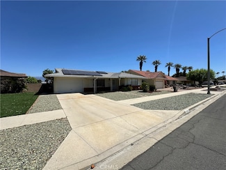 410 Panorama Dr, Hemet, CA 92543