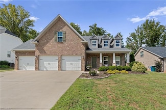 405 Meadowfield Run, Clemmons, NC 27012