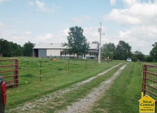 20084 Mccurdy Rd, Hughesville, MO 65334