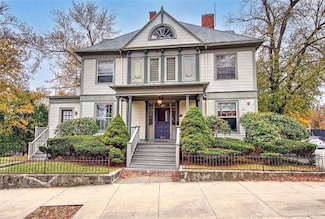 165 Waterman St Unit 4, Providence, RI 02906