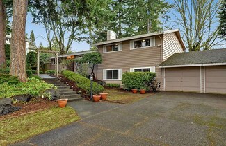 5924 125th Ave SE, Bellevue, WA 98006