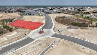 202 Las Palmas Dr, Laredo, TX 78045
