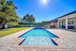 10703 SW 84th Ave, Miami, FL 33156