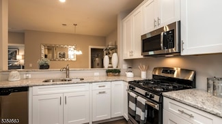 1021 Vanderbergh, Monroe Township, NJ 08831