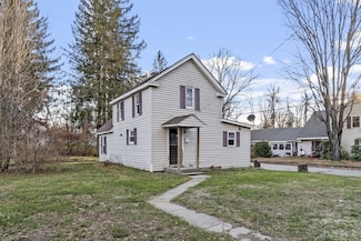 55 South St, Athol, MA 01331