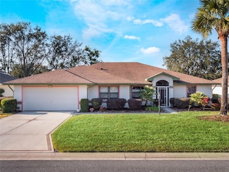 21829 Tartan St, Leesburg, FL 34748
