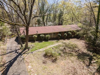 340 Sardis Rd N, Charlotte, NC 28270