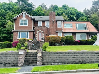 100 Summit Ave, Quincy, MA 02170