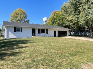 1406 Peabody Ave, Creighton, NE 68729