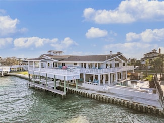 4120 W Bayside Way, Jamaica Beach, TX 77554