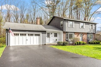 138 Meadow Wood Dr, Holden, MA 01520
