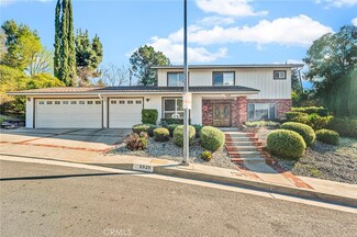 8629 Delmonico Ave, Canoga Park, CA 91304