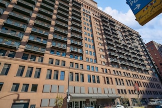165 N Canal St Unit 1309, Chicago, IL 60606