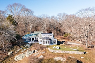 66 Torrey Rd, Wakefield, RI 02879